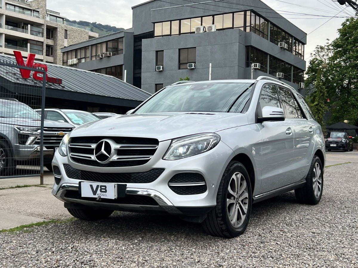 MERCEDES-BENZ GLE 250 DIESEL 2019 MANTENIMIENTO EN LA MARCA - FULL MOTOR