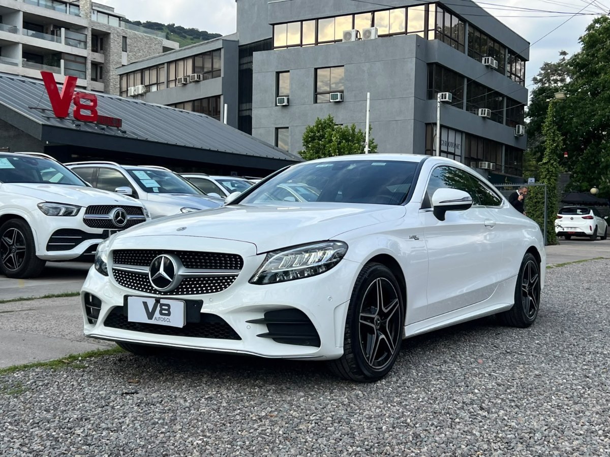 MERCEDES-BENZ C200 COUPE 2021 LOOK AMG 2.0 TURBO - FULL MOTOR