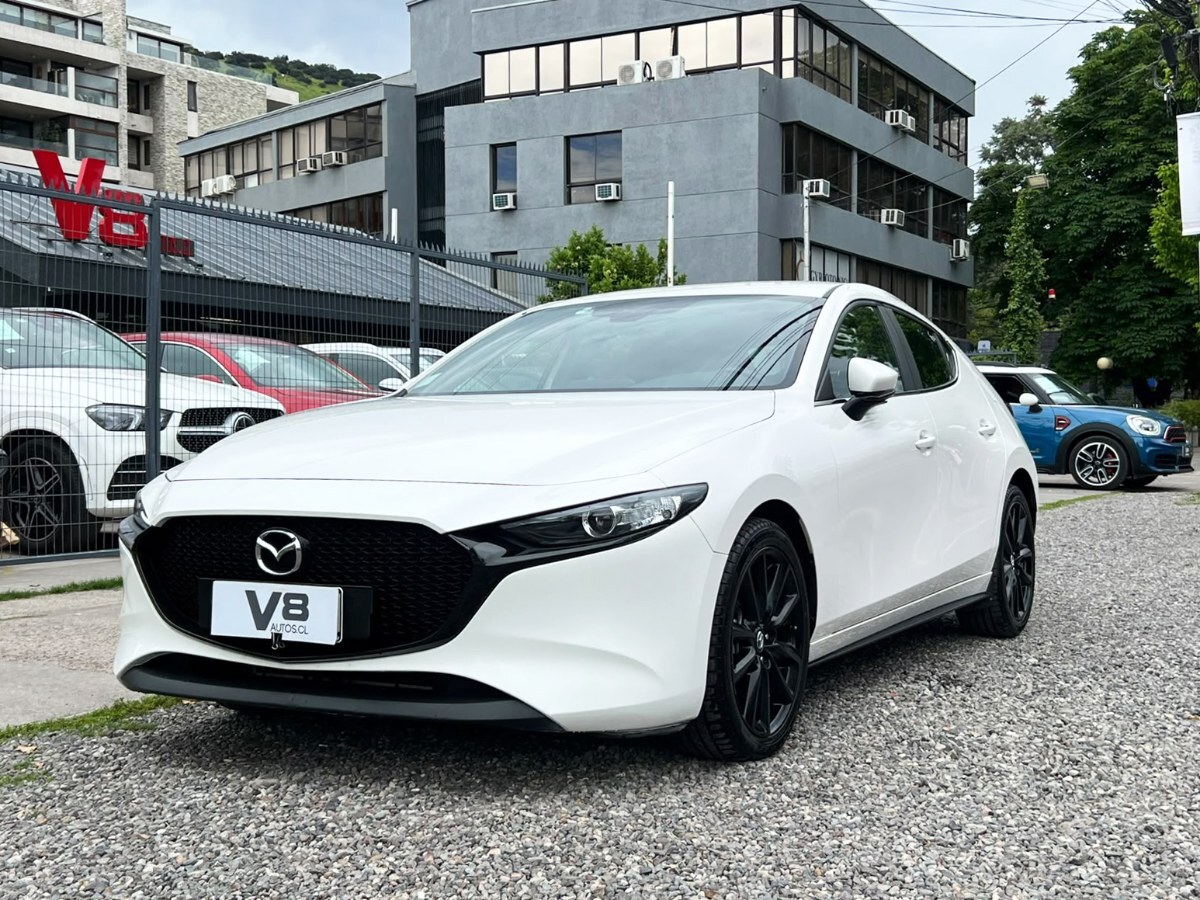 MAZDA 3 SPORT 2.0 MT 2023 MANTENIMIENTO EN LA MARCA - FULL MOTOR