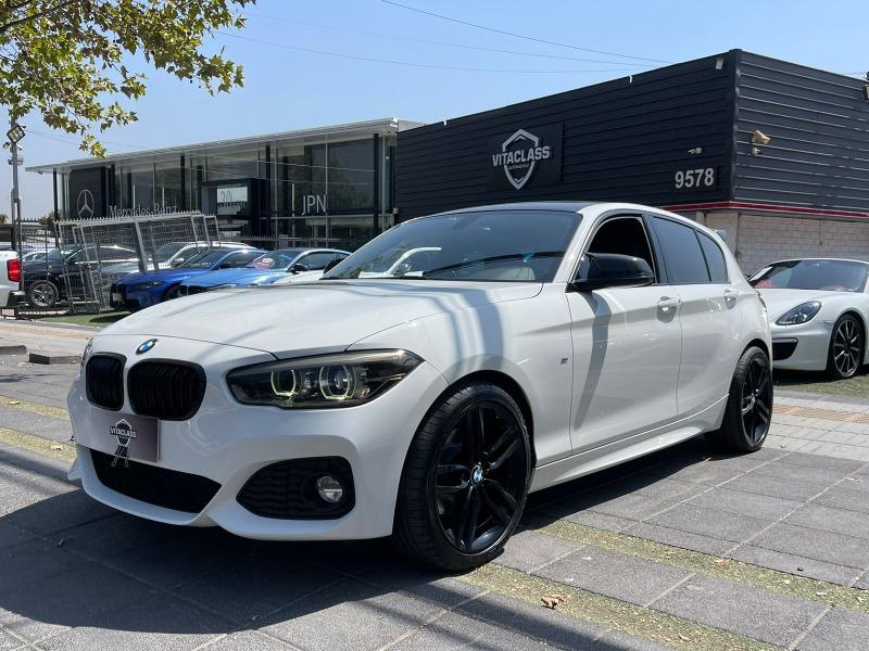 BMW 120 2.0 LOOK M 2018 MANTENIMIENTO AL DÍA - 