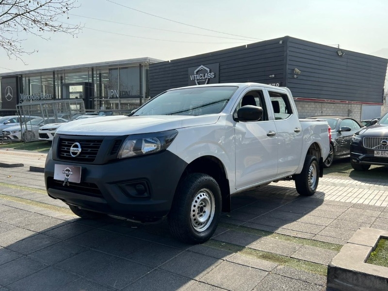 NISSAN NP300 SE 2018 DIÉSEL 2.300 CC - VitaClass