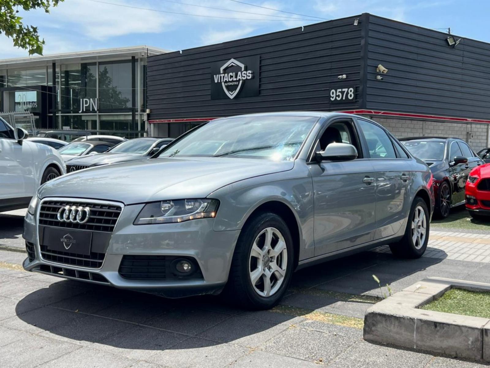 AUDI A4  2010 1.8T MULTITRONIC - 
