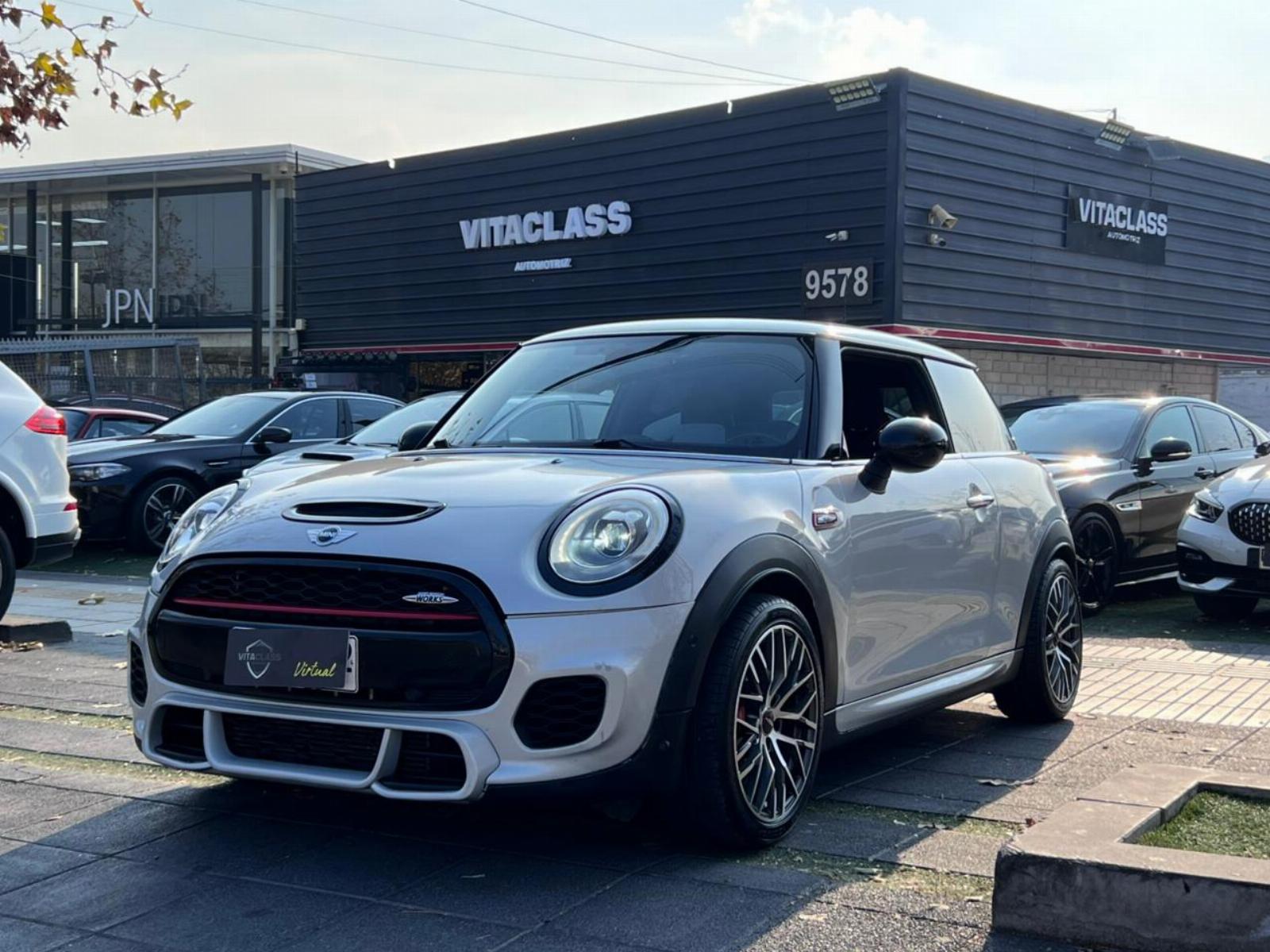 MINI JCW  2017  - 