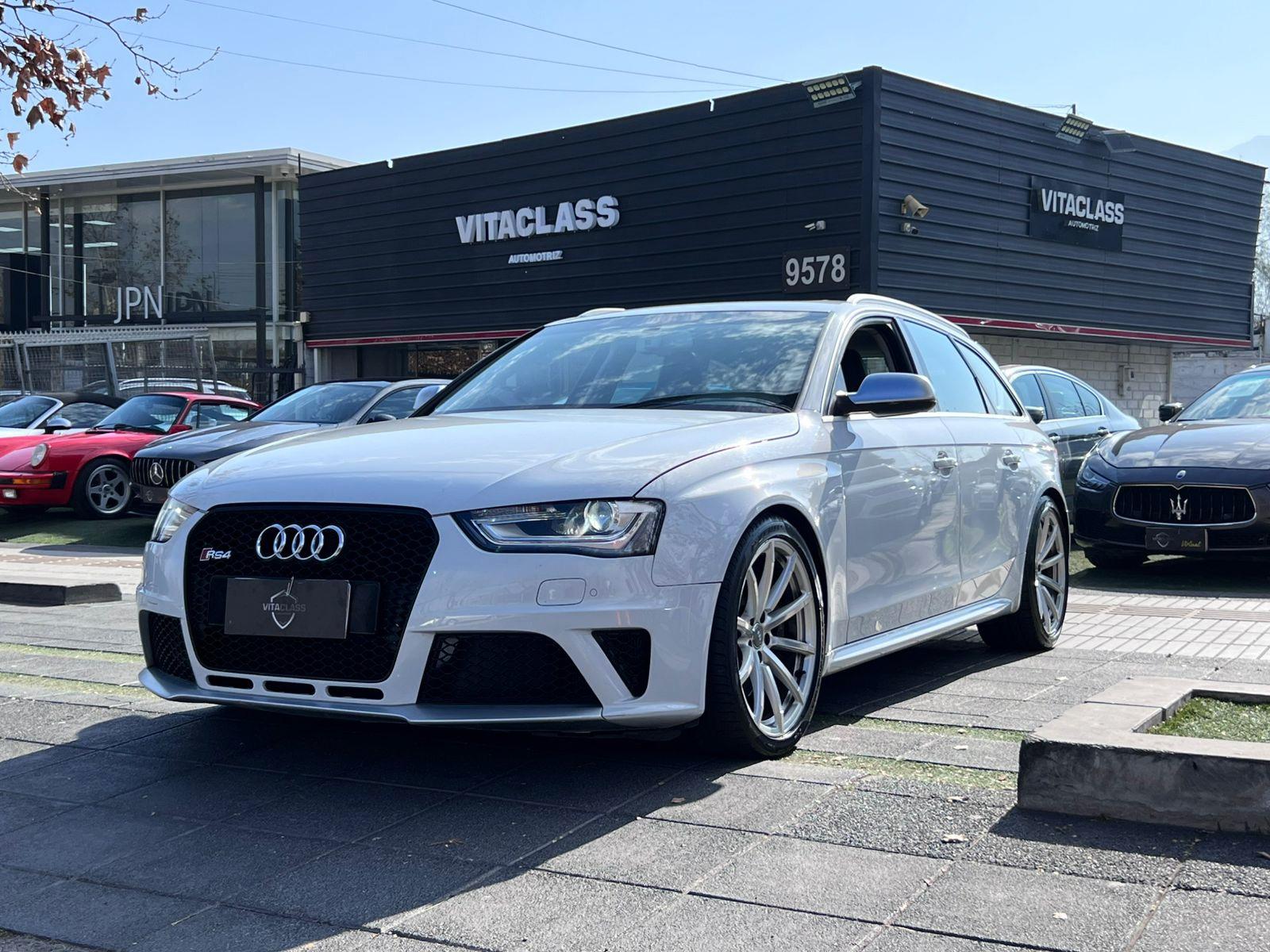 AUDI RS4 AVANT 4.2 2016  - VitaClass