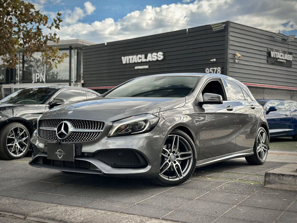 MERCEDES-BENZ A200 D 2017 AMG LINE - FULL MOTOR