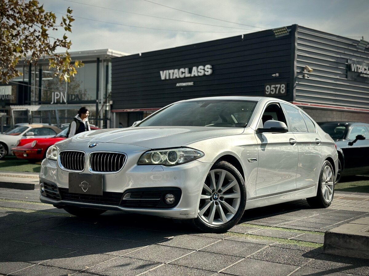 BMW 520I EXECUTIVE 2017 2.0T - FULL MOTOR