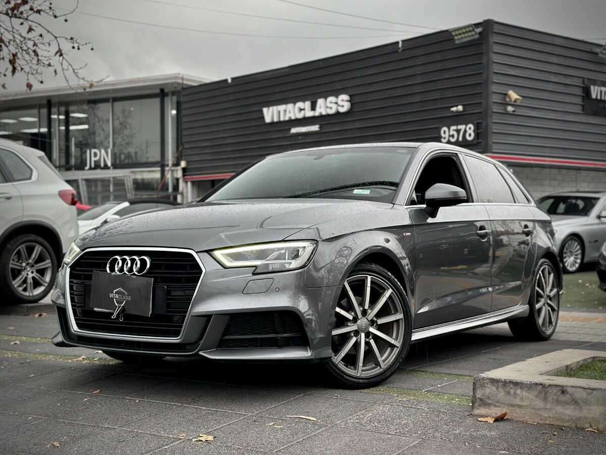 AUDI A3 S LINE 2019 1.4T - FULL MOTOR