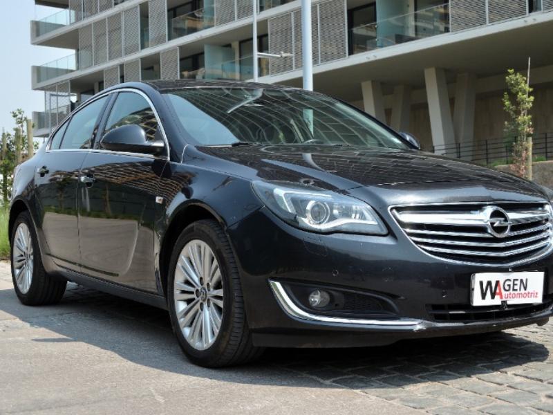 OPEL INSIGNIA COSMO 1.6 Turbo 2015 Opel insignia Turbo Alemán - 