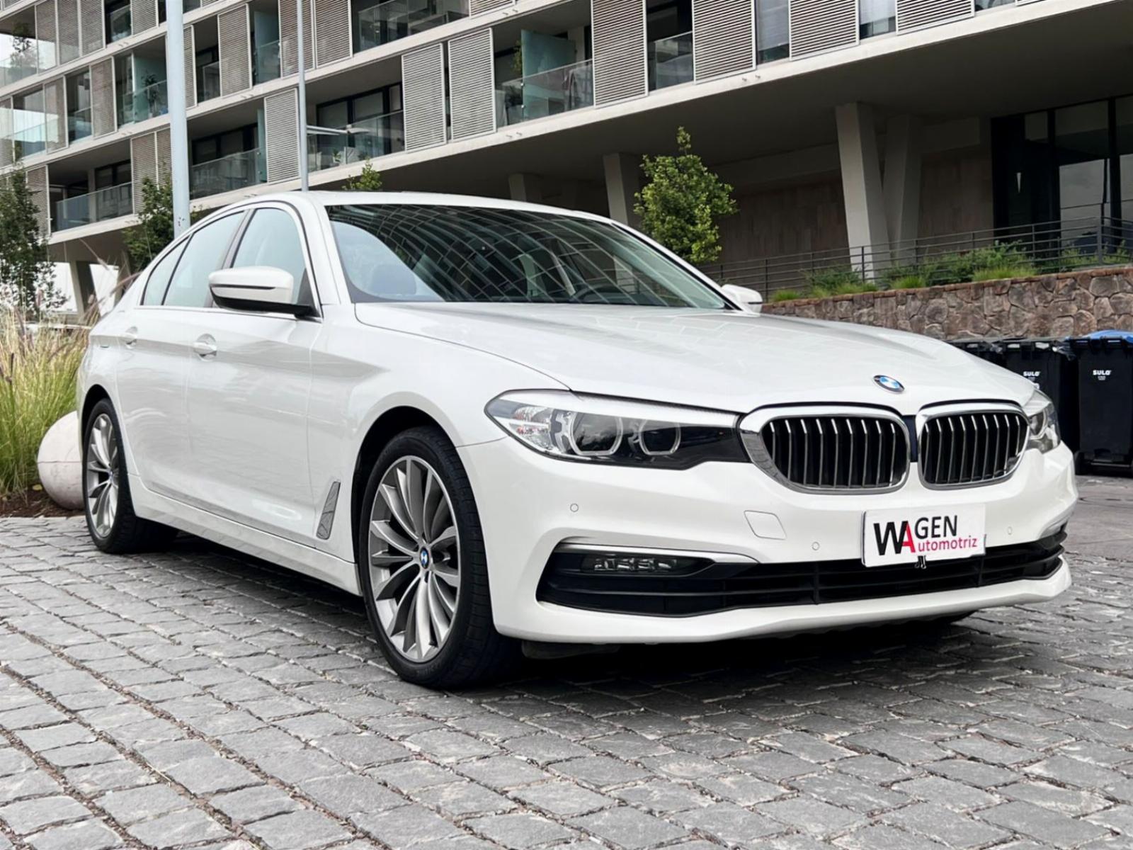BMW 520 2.0 2021 MANTENIMIENTO EN LA MARCA - FULL MOTOR