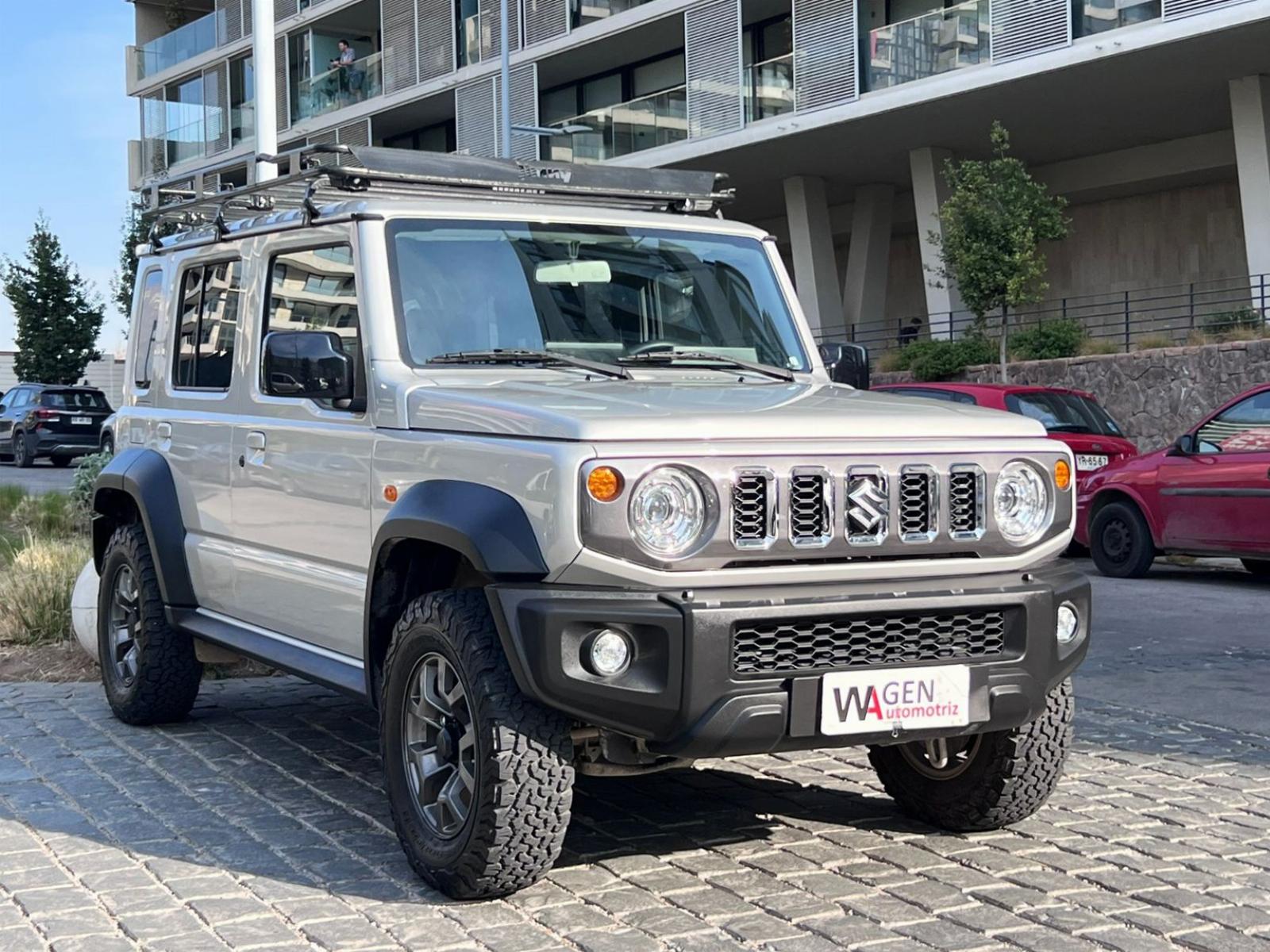 SUZUKI JIMNY GLX 1.5 MT 2024 UN DUEÑO MANTENIMIENTO EN LA MARCA - 