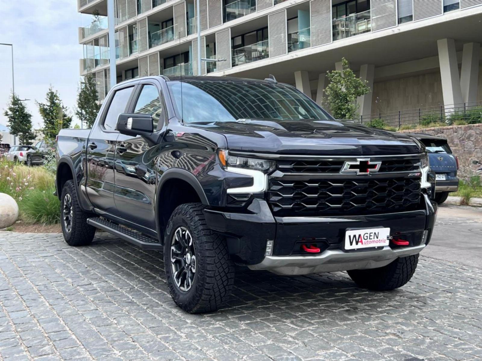 CHEVROLET SILVERADO ZR2 2024 FACTURABLE MANTENIMIENTO OFICIAL - FULL MOTOR