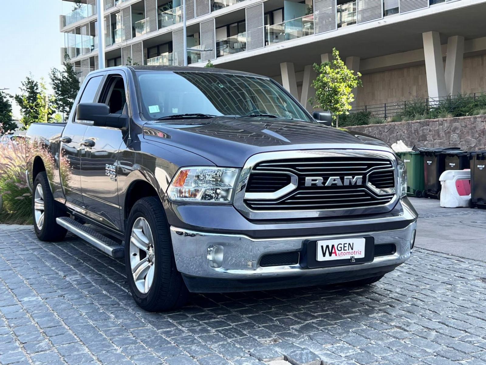 RAM 1500 3.6 SLT 4X4 2019 UN DUEÑO MANTENIMIENTO AL DÍA - FULL MOTOR