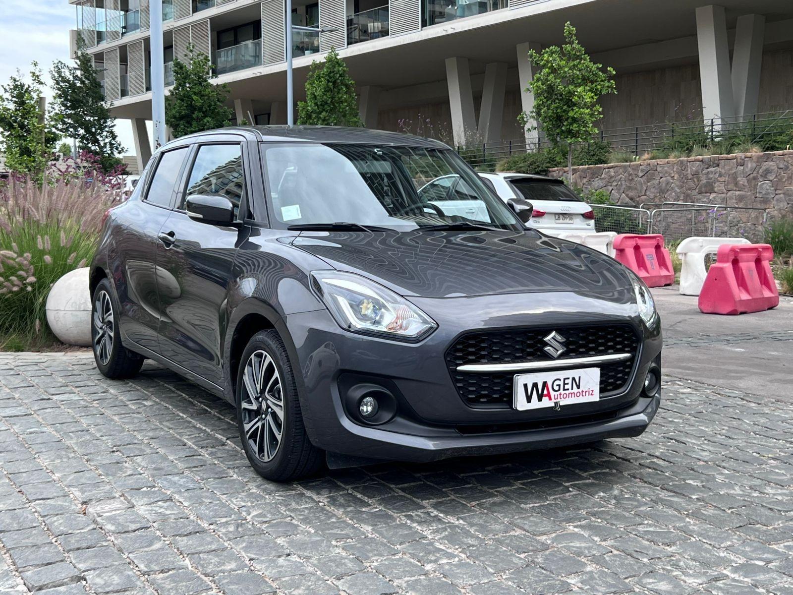 SUZUKI SWIFT GLX PLUS 1.2 MT 2023 MANTENIMIENTO EN LA MARCA UN DUEÑO - FULL MOTOR