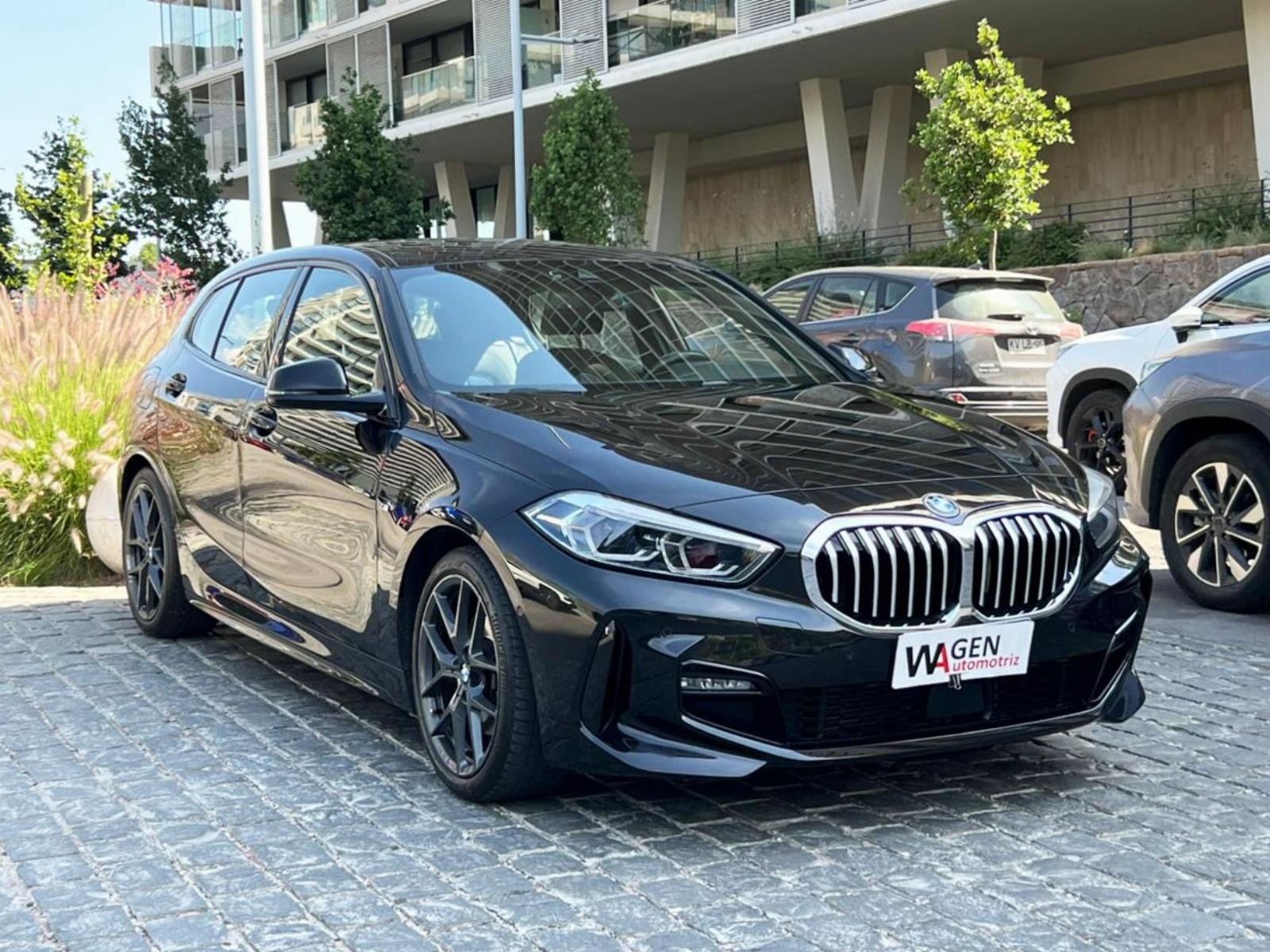 BMW 118 D SPORT 2.0 2023 MANTENIMIENTO EN LA MARCA UN DUEÑO - FULL MOTOR