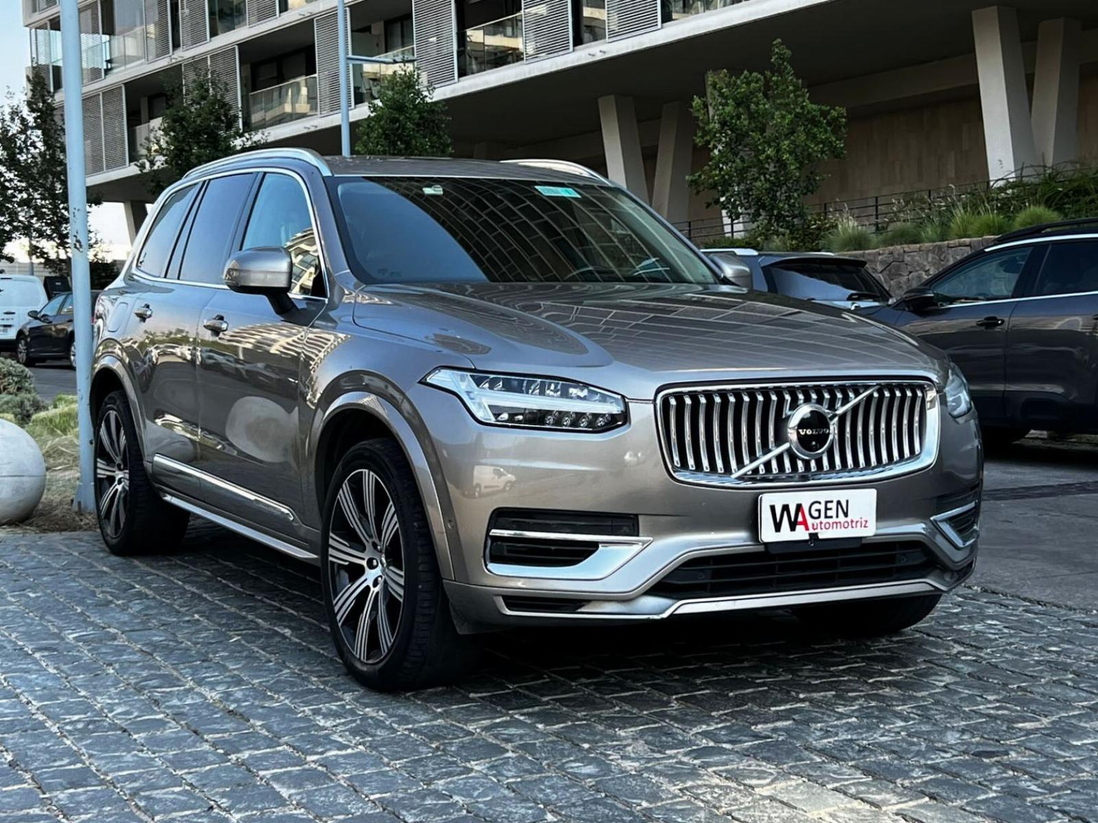 VOLVO XC90 RECHARGE T8 AWD 2022 UN DUEÑO MANTENIMIENTO EN LA MARCA - FULL MOTOR