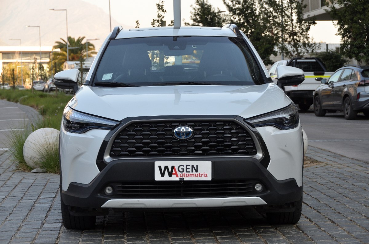 TOYOTA COROLLA CROSS SEG HÍBRIDO 2022 GARANTÍA DE FÁBRICA VIGENTE - FULL MOTOR