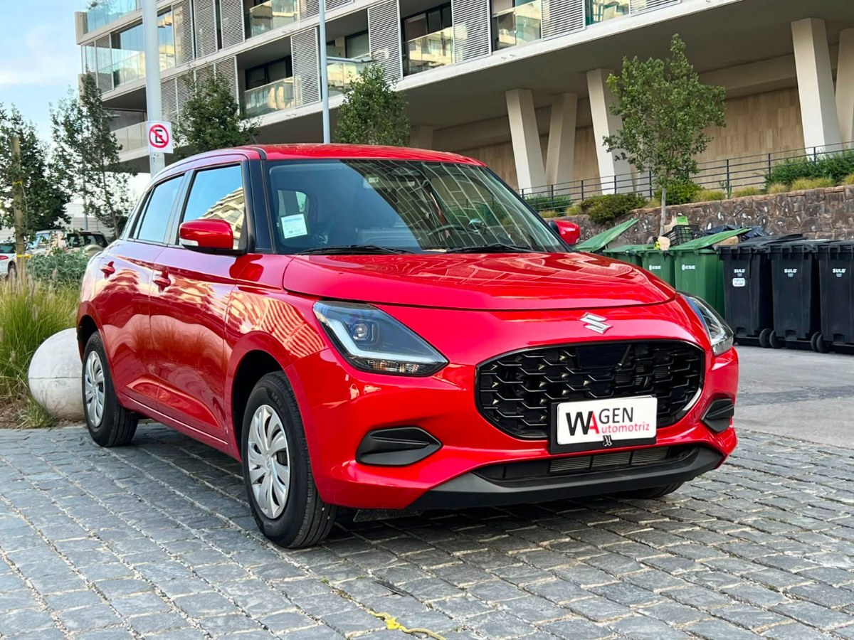 SUZUKI SWIFT GL HYBRID 1.2 AT 2026 GARANTÍA DE FÁBRICA VIGENTE - FULL MOTOR