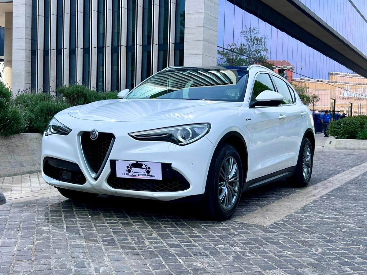 ALFA ROMEO STELVIO SUPER AWD 2.0 AUT 2022  - Wild Cars
