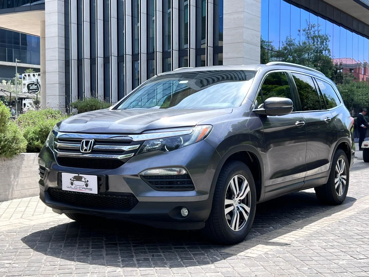 HONDA PILOT TOURING 4X4 3.5 AUT 2018  - Wild Cars
