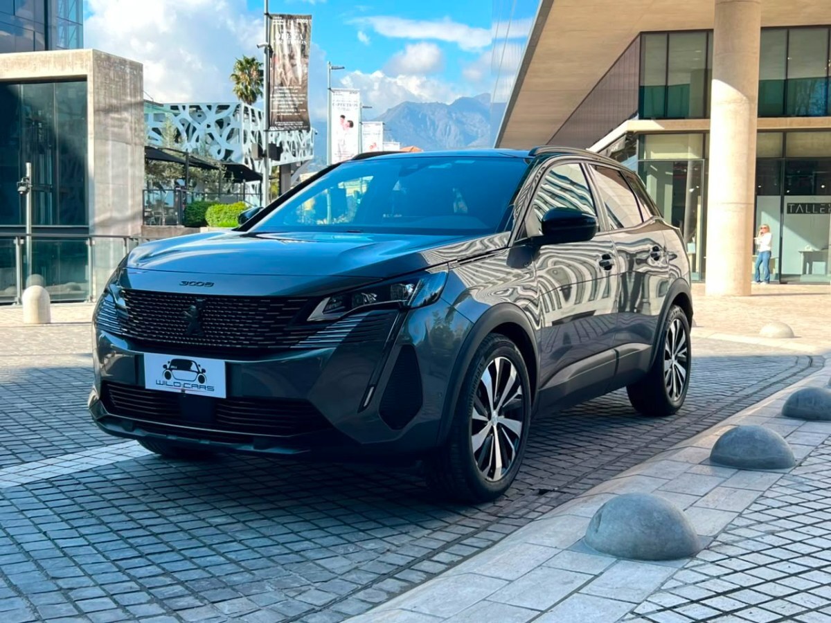 PEUGEOT 3008 GT 1.6 AT 2024 MANTENIMIENTO EN LA MARCA UN DUEÑO - FULL MOTOR