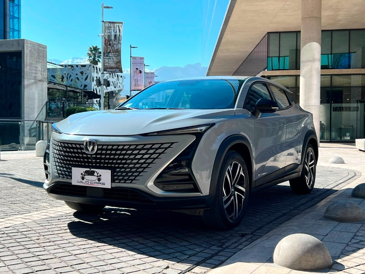 CHANGAN UNI-T LUXURY 1.5 AT 2023 ÚNICO DUEÑO - FULL MOTOR